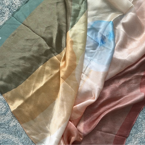 Tecovas silk scarf NWOT - Picture 4 of 4